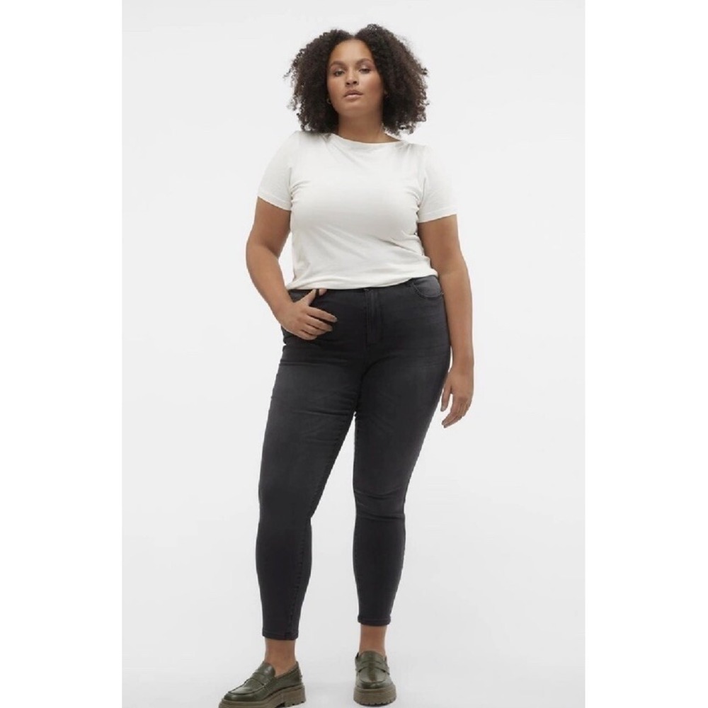 LADIES VERO MODA CURVE SOPHIA‎ HIGH RISE SKINNY COATED PANTS 52x32, Wax Jeans